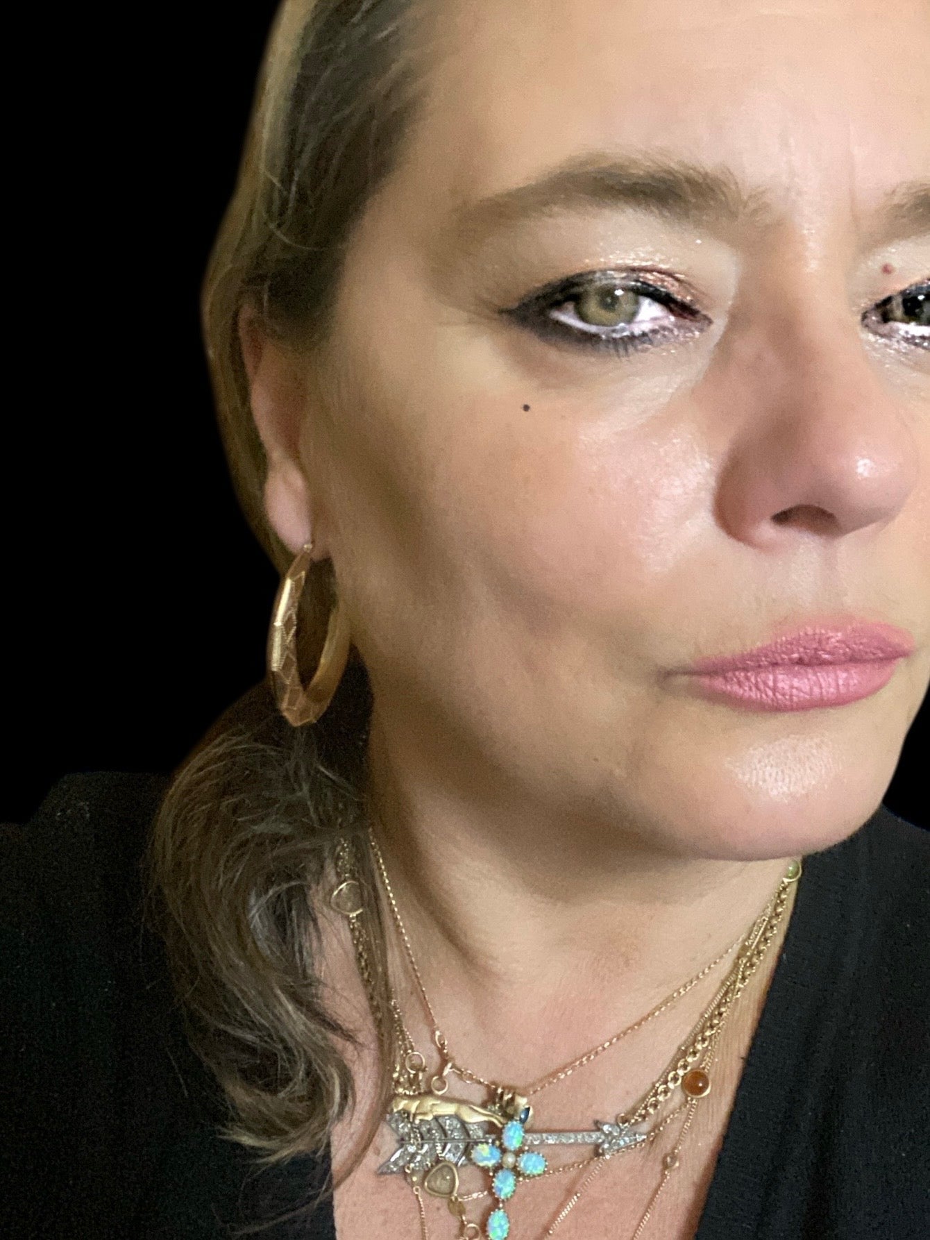 9ct vintage / pre owned hoop earrings. hollow 5.6g