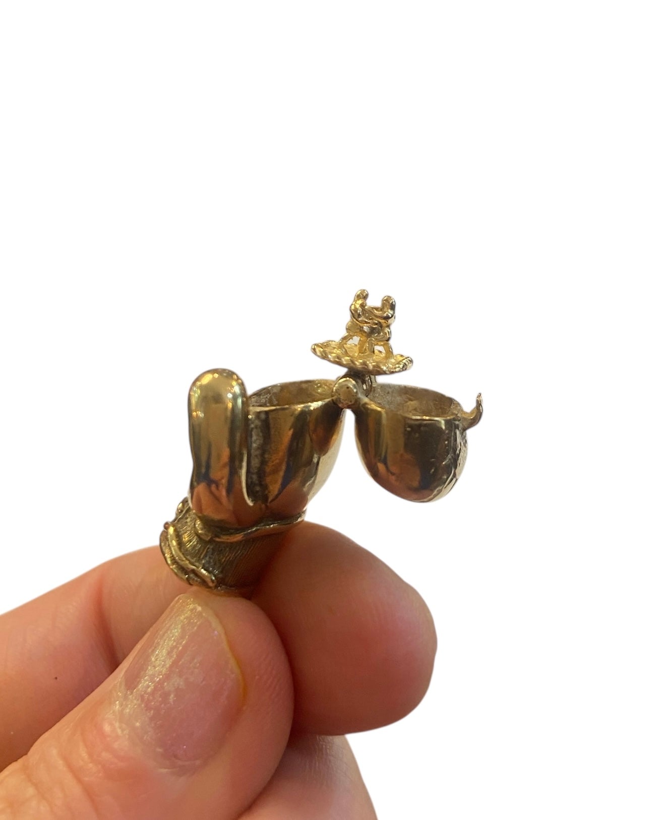 9ct vintage opening boxing glove charm / pendant 13.4g