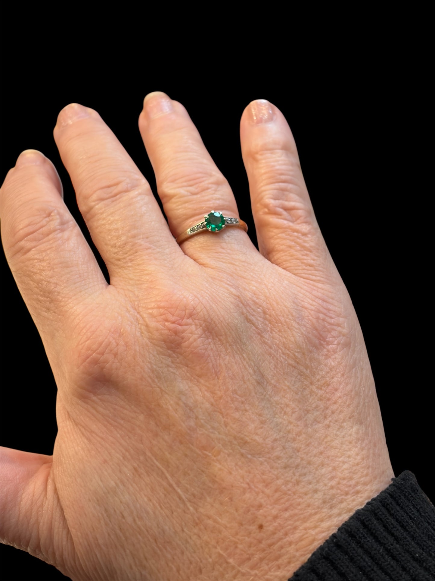 18ct antique Emerald and Diamond ring size M 1/2