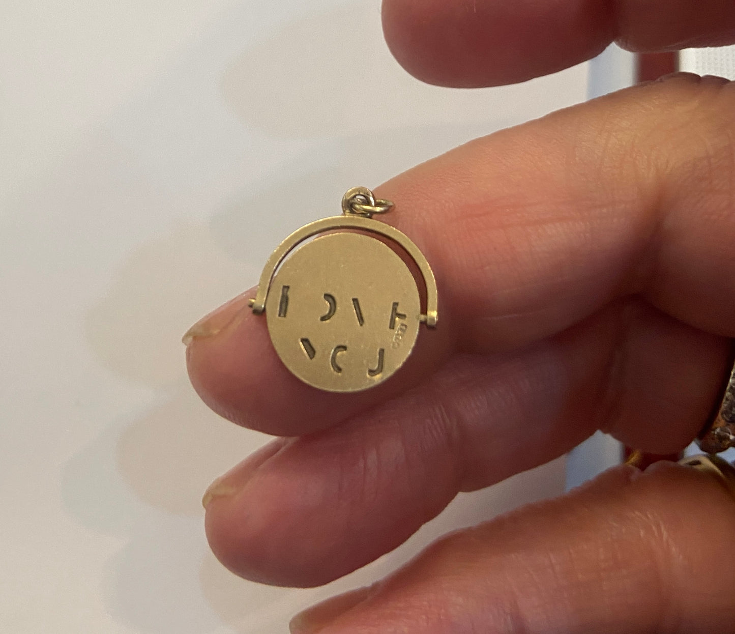 9ct vintage i love you spinner charm circa 1958 Birmingham 1.6g maker PPLd