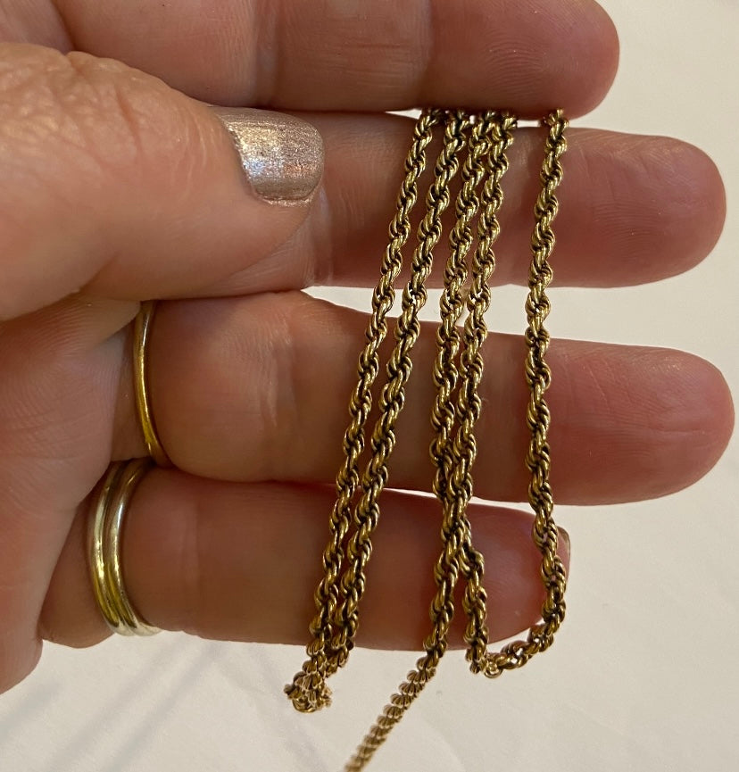 15ct Antique rope link chain 22 1/2 inches long 10.3g