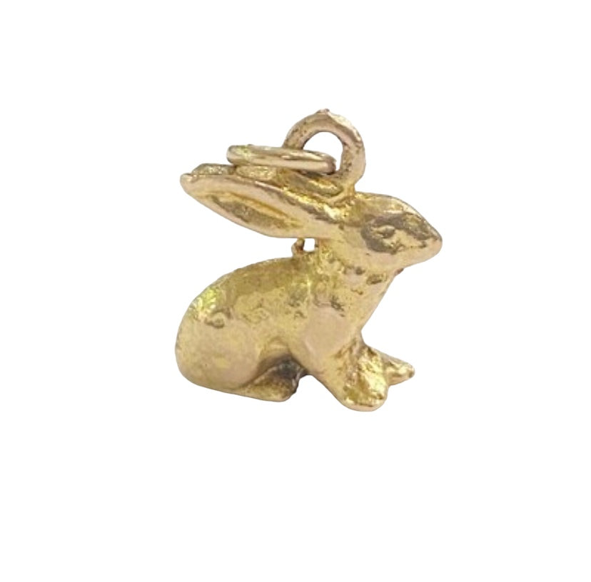 9ct vintage hare / rabbit charm solid  and heavy 4.0g