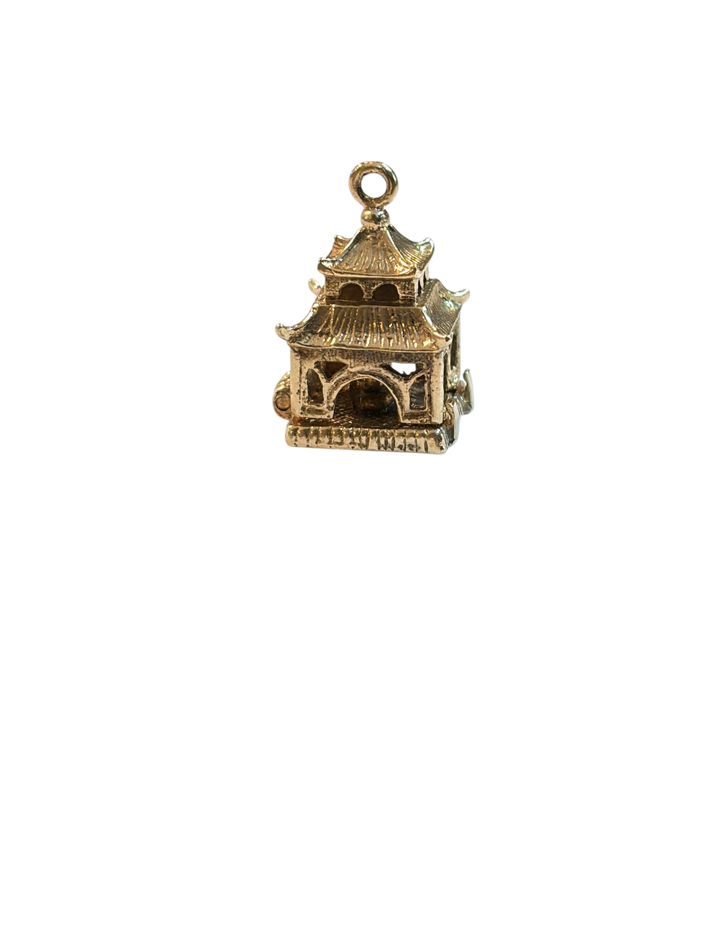 9ct vintage buddist temple charm with buddha inside 4.10g