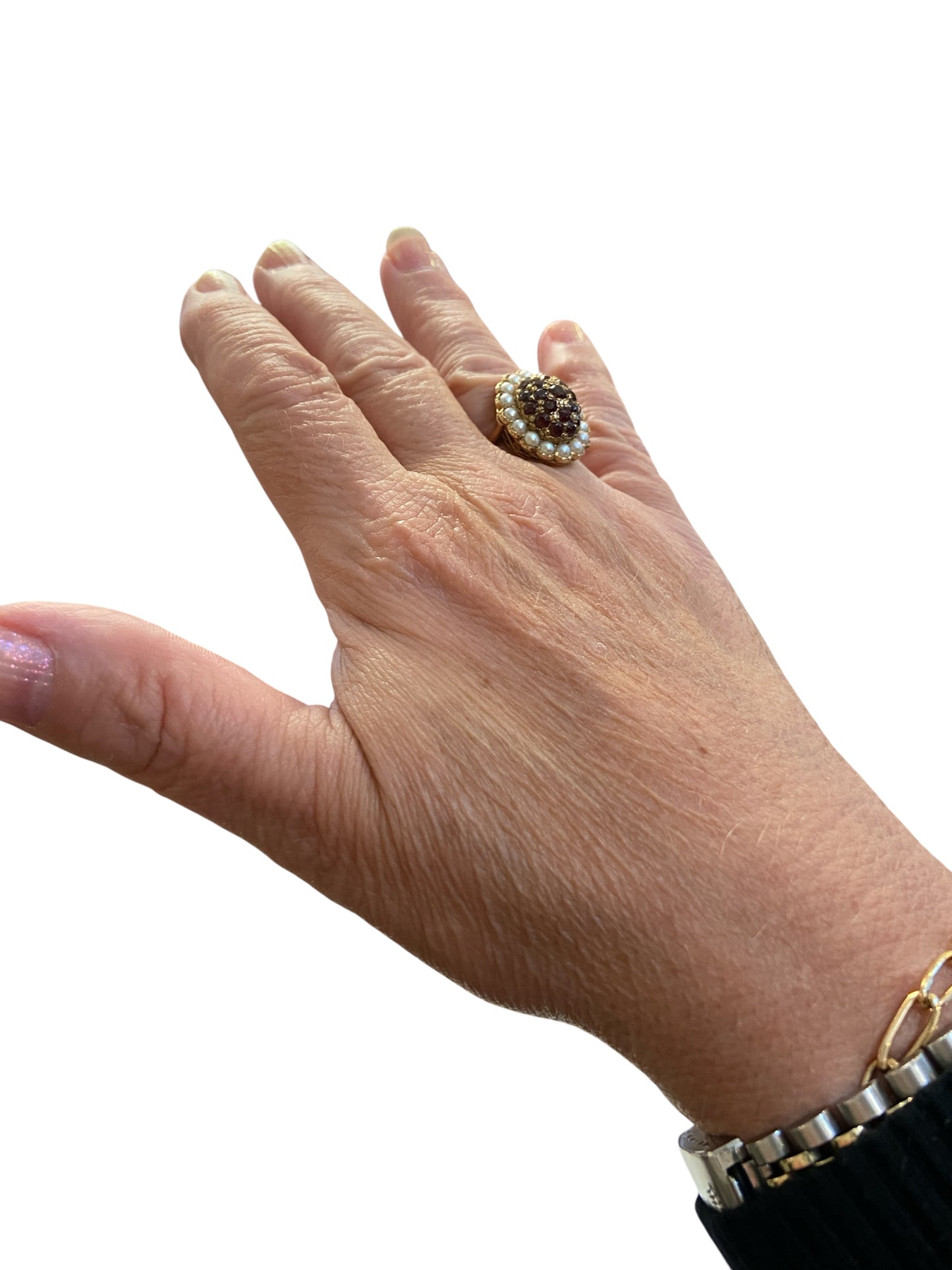 9ct vintage coctail ring with garnets and pearls size L