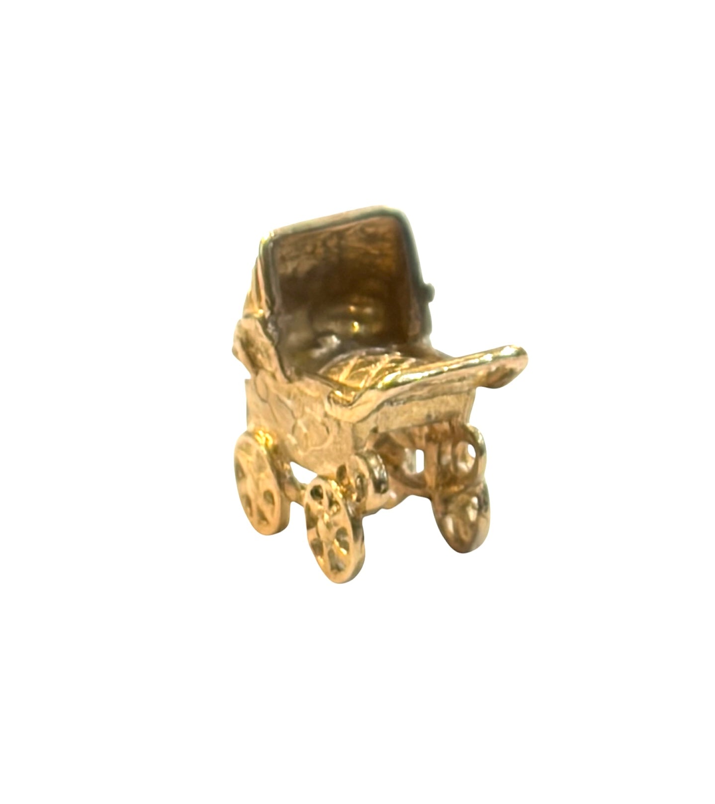 9ct vintage pram charm, small charm 1.0g