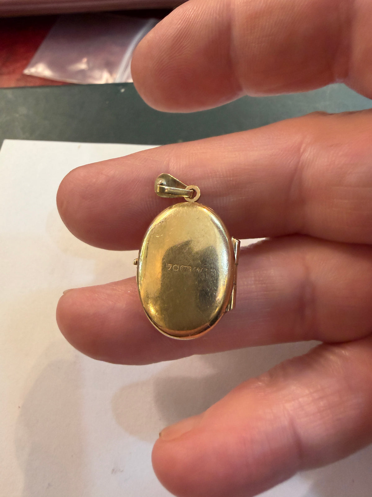 9ct vintage locket with red stone circa 1978