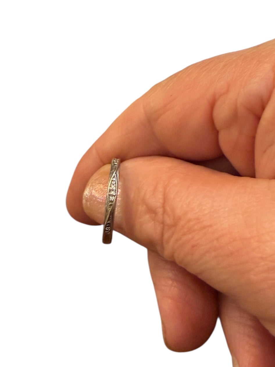 950 palladium and diamond ring, half eternity ring ring size M
