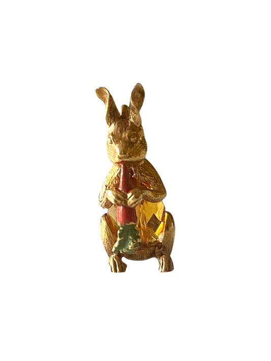 9ct vintage rabbit charm with carrot , signed 'Nuvo' circa 1973