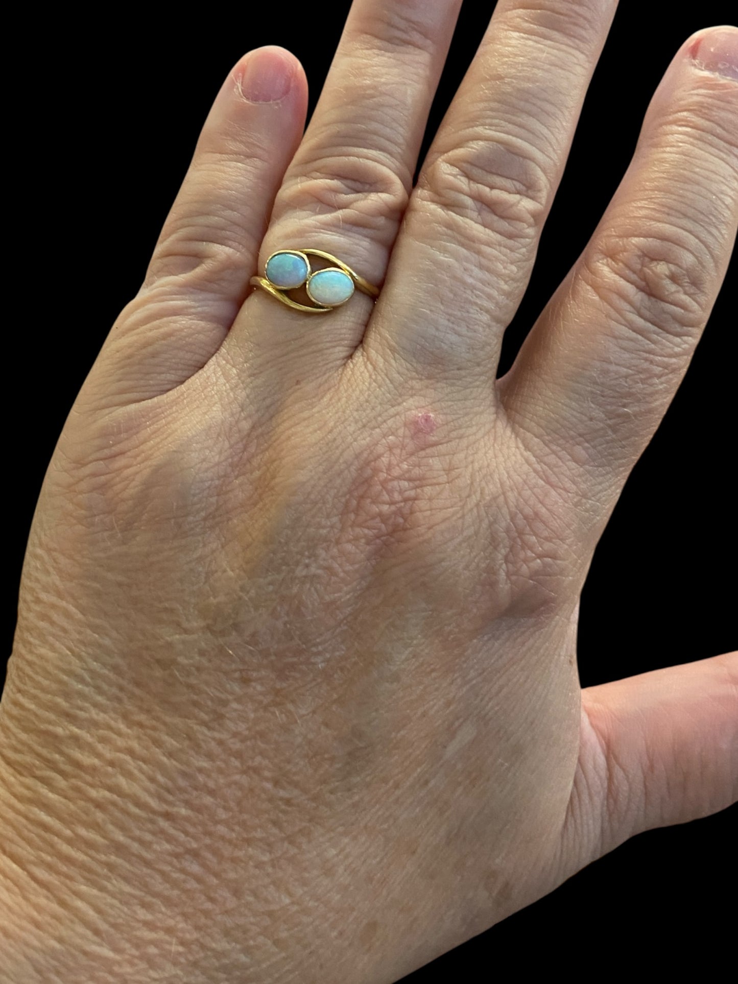 18ct vintage double opal ring. Toi et Moi (you and me) ring size L