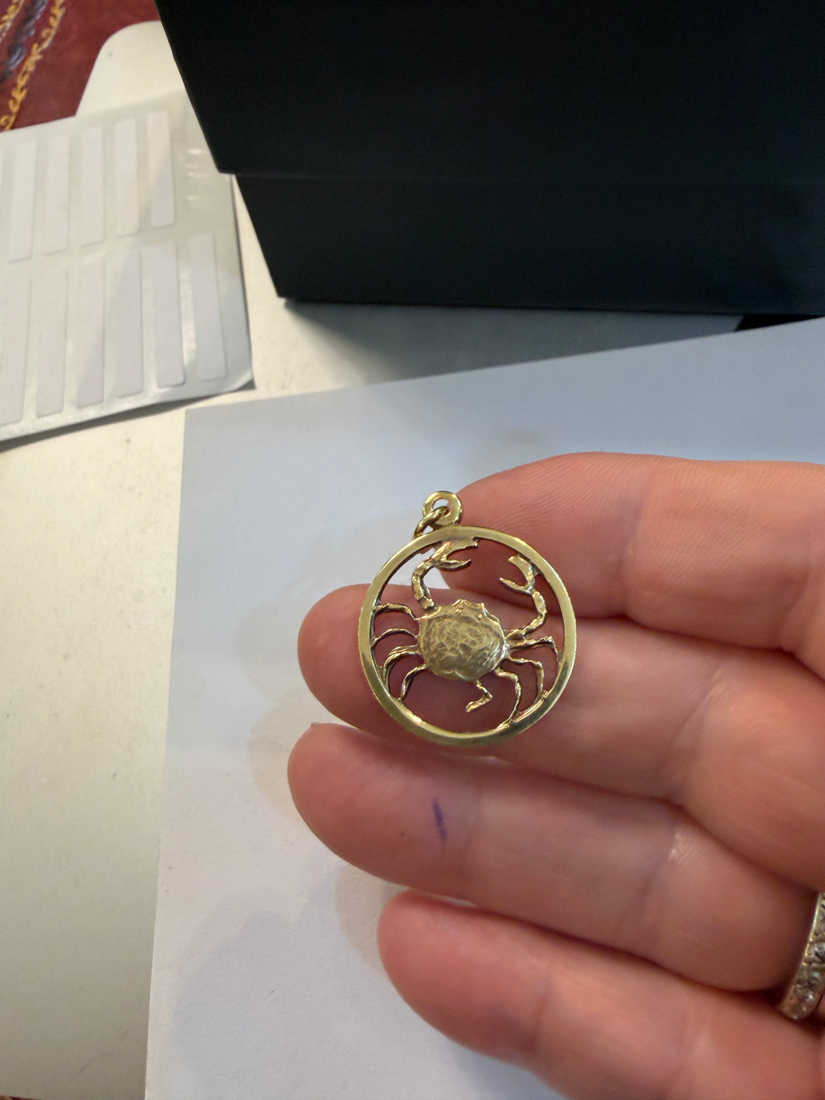 9ct vintage pre owned cancerian charm / pendant circa 1997
