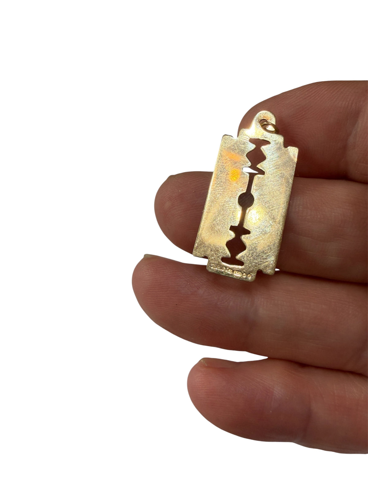 9ct vintage razor blade charm, unisex circa London 1976 1.13g
