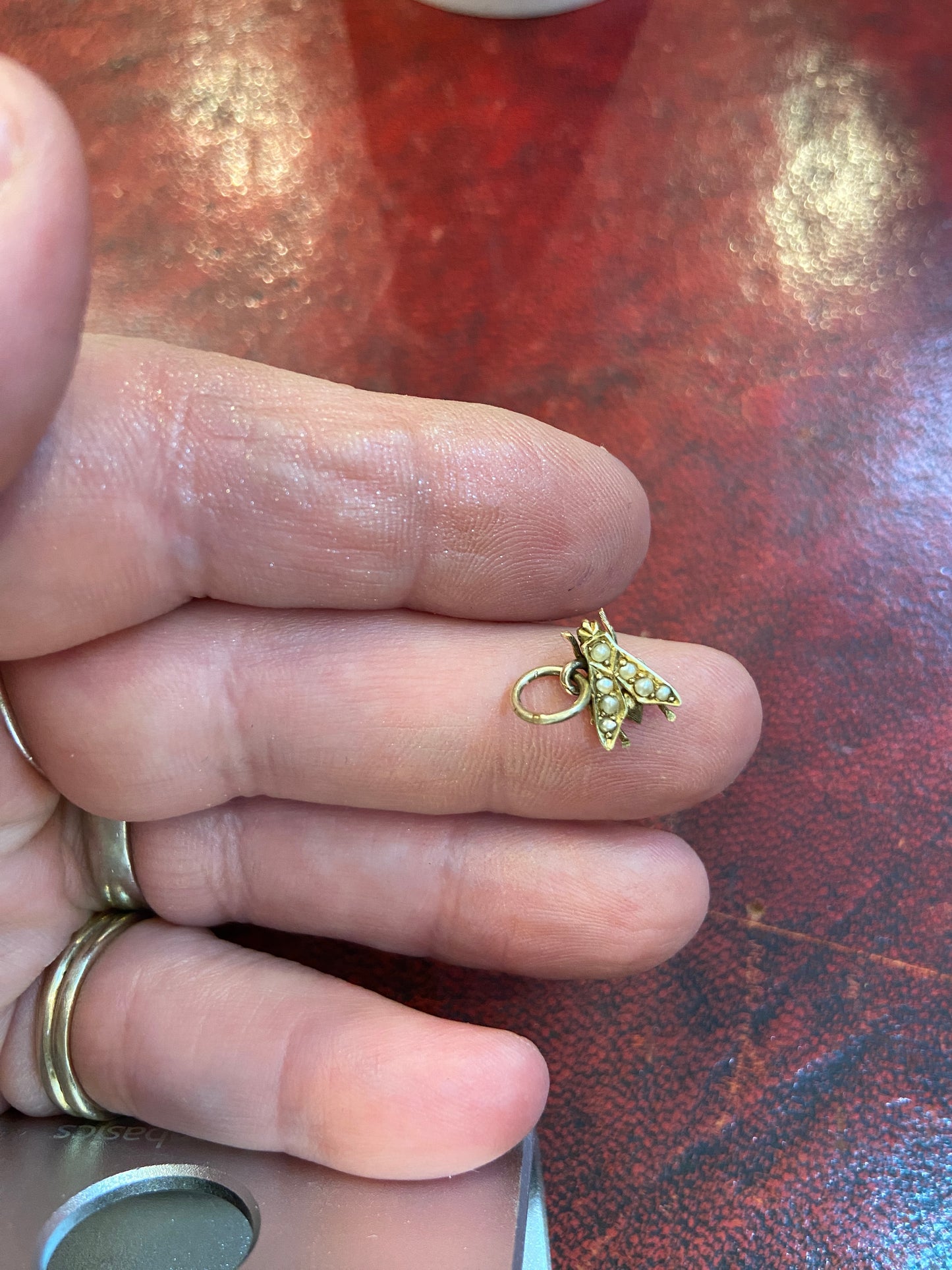 15ct antique fly with seed pearls charm / pendant