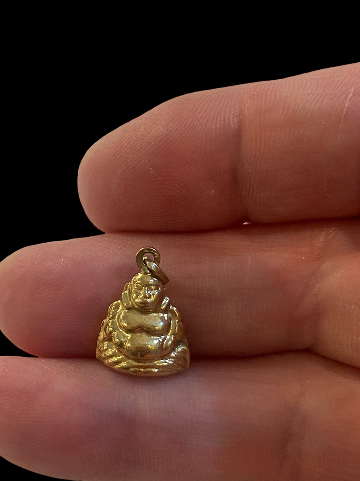 9ct pre owned buddha charm. sitting buddha, yellow gold, hollow