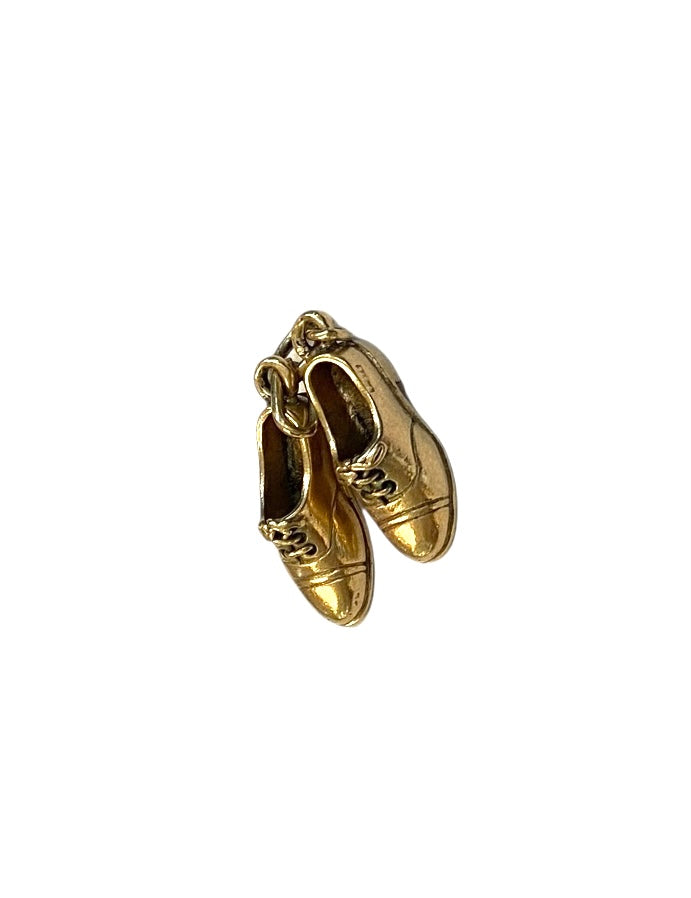 9ct vintage brogue shoes charm, circa 1959 chester 2.7g