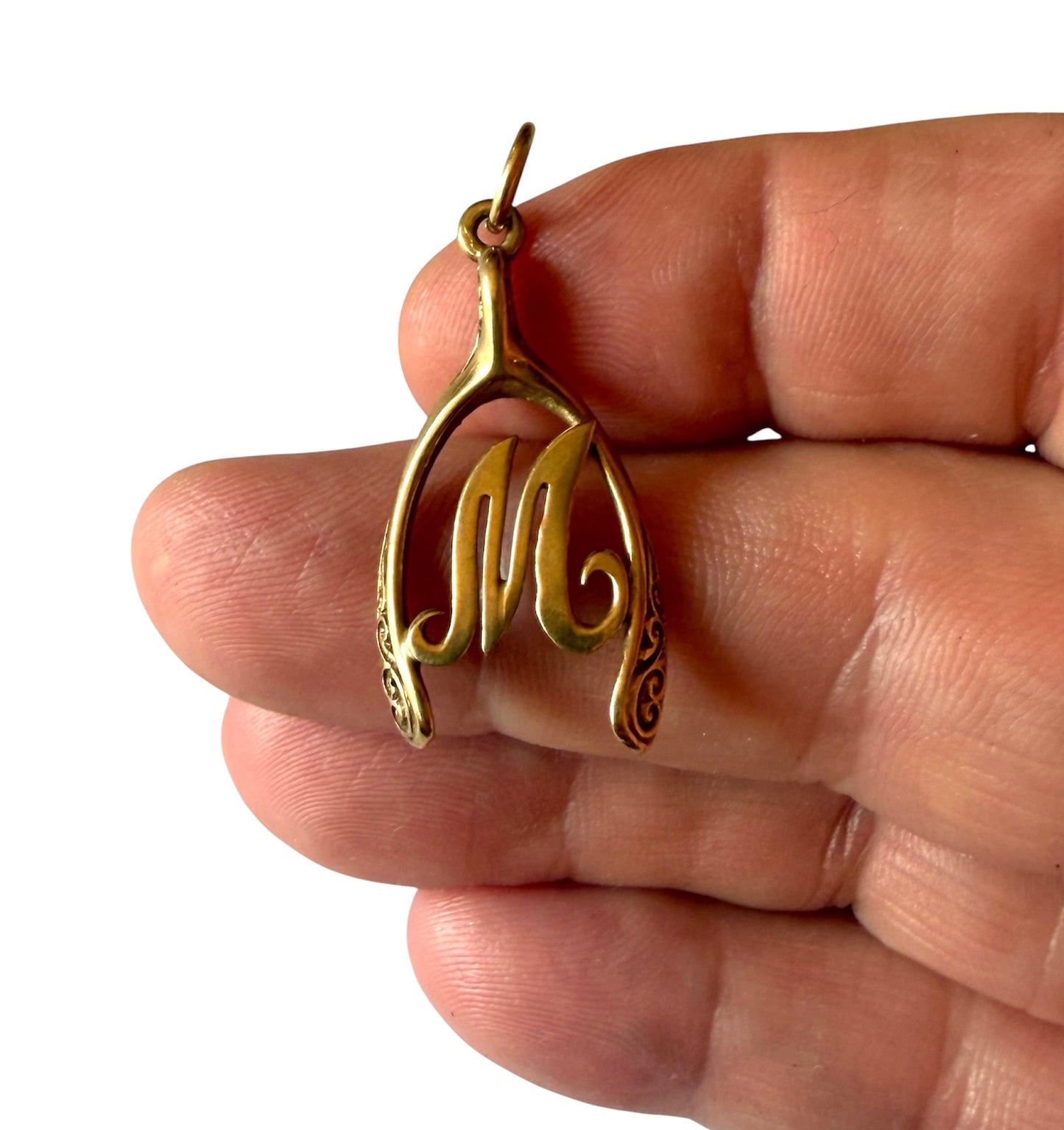 9ct vintage  initial M wishbone charm / pendant 2.68g