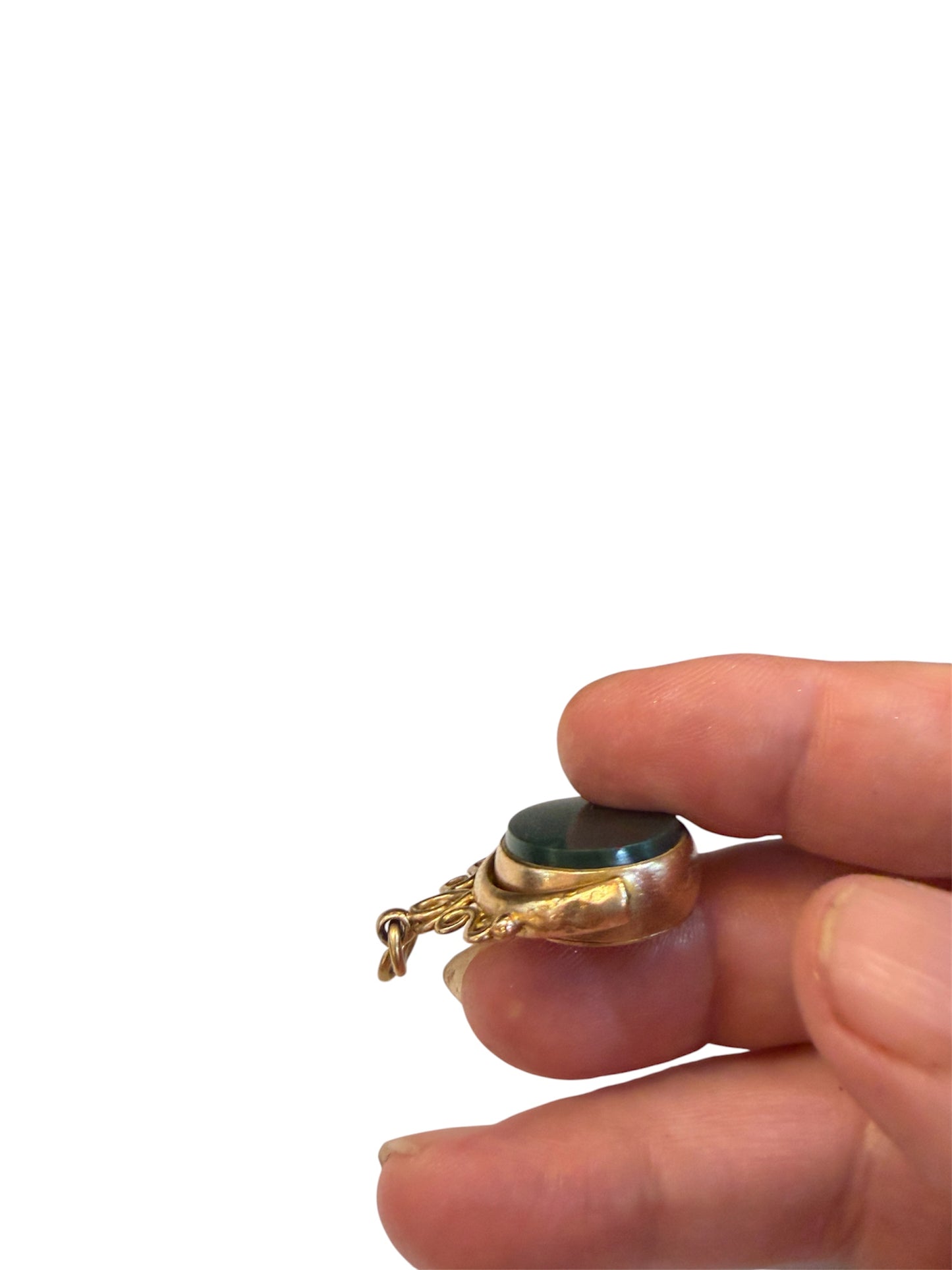 9ct vintage fob / locket pendant charm circa 1910. 8.5g