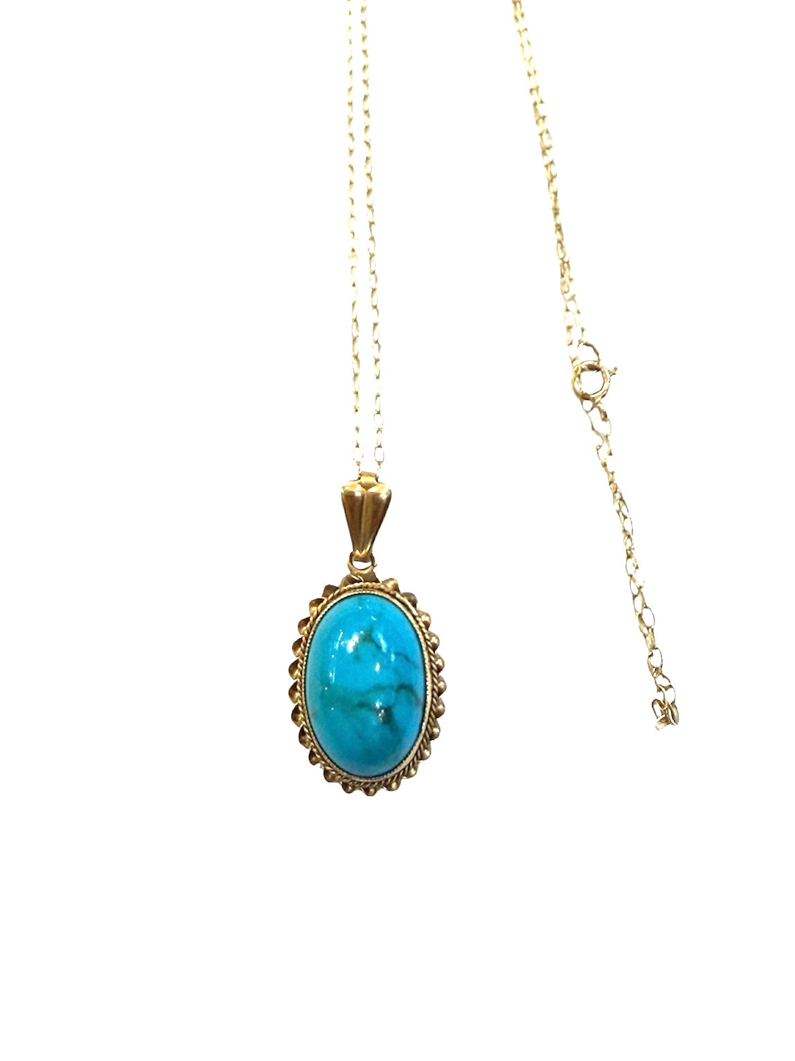 9ct vintage turquoise pendant on a  fine chain 18 inch chain