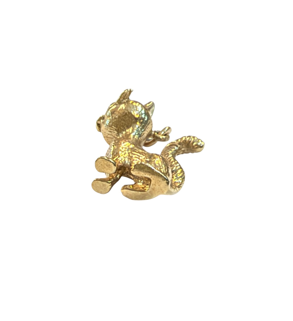9ct vintage cat charm, large and heavy circa 1970s 10.58g