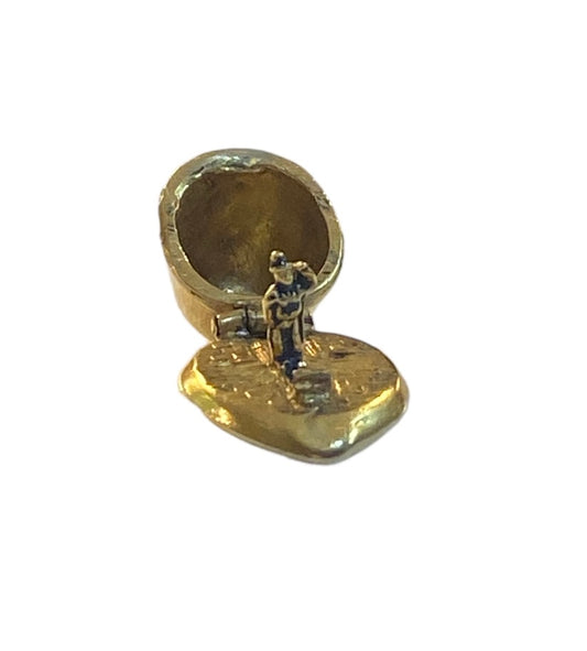 9ct vintage police helmet charm by Georg Jensen circa 1972