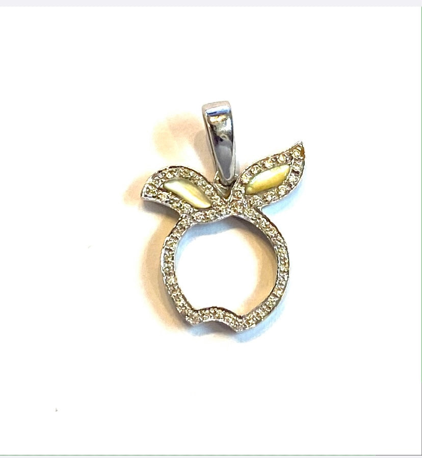 18ct pre owned diamond apple charm / pendant
