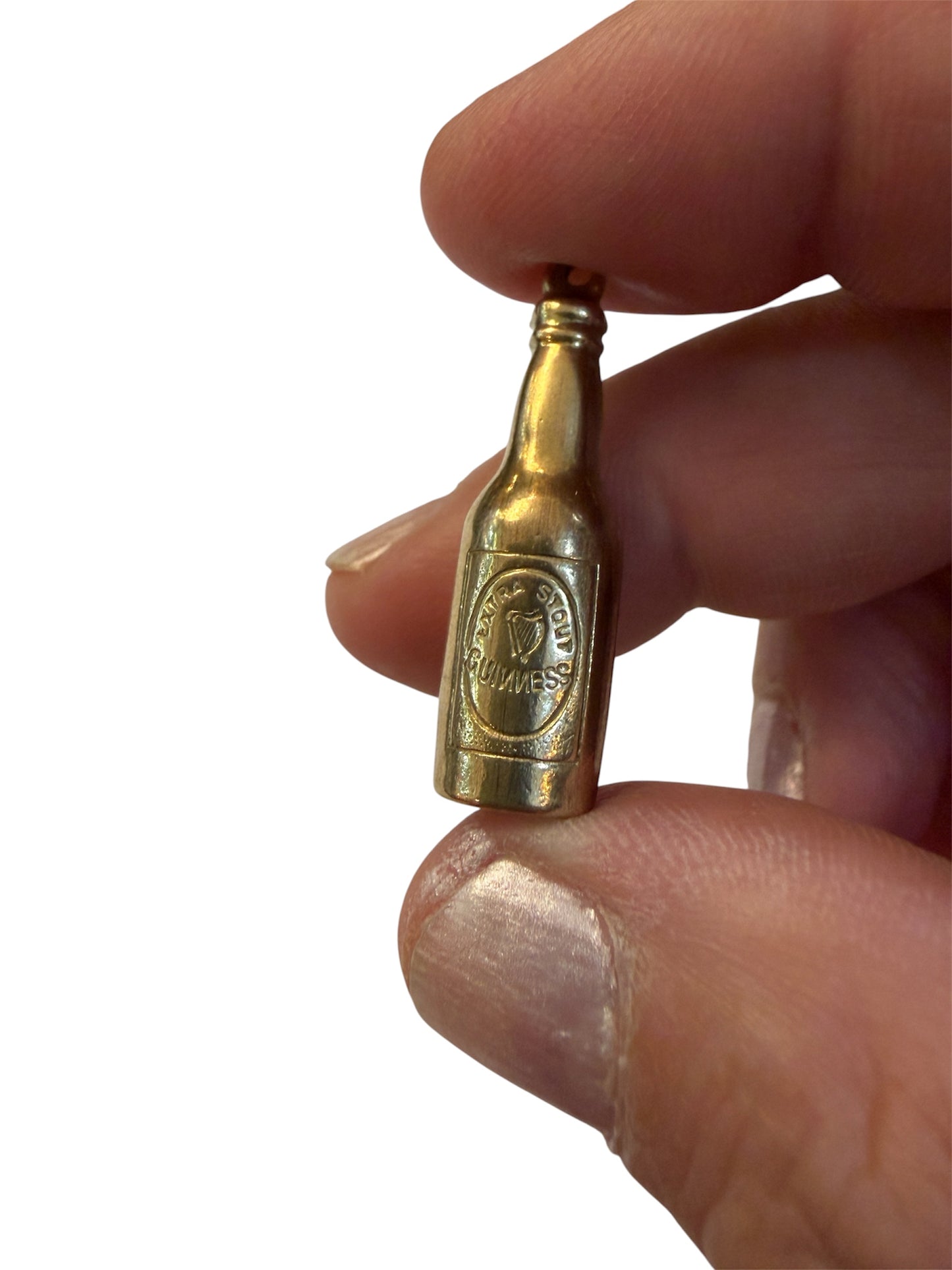 9ct vintage bottle of guinness charm, circa 1972 hollow 1.33g