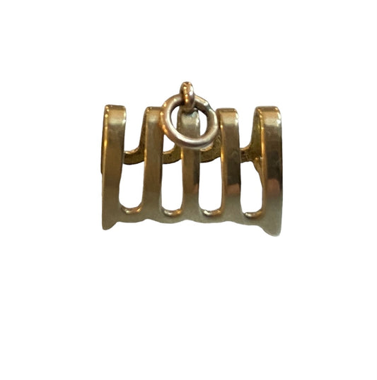 9ct vintage toast rack charm