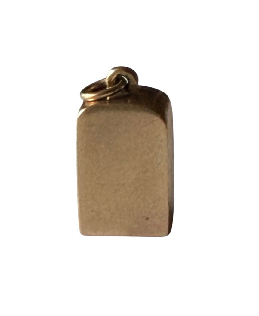 9ct vintage fridge charm / opening fridge charm 2.85