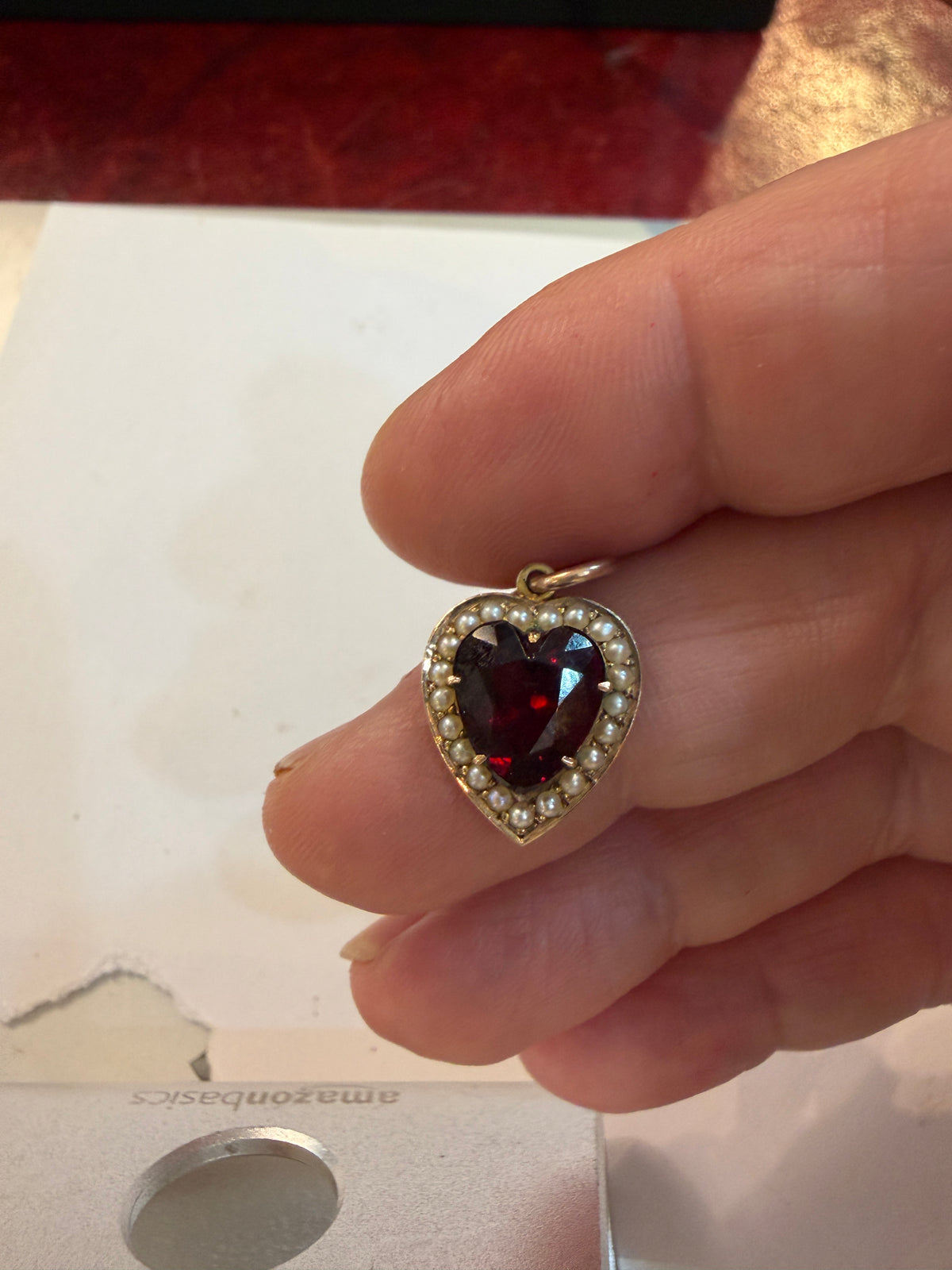9ct antique red stone and pearl heart charm pendant