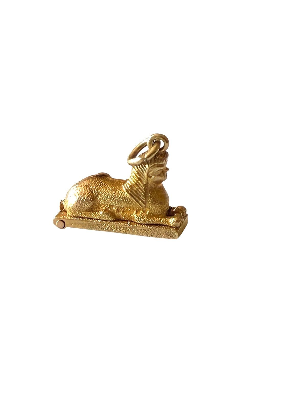 9ct vintage sphinx charm opening with mummy inside. circa 1952 3.22g by PPLD