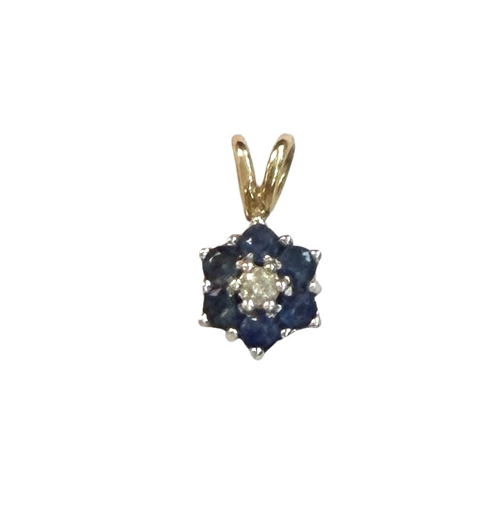 9ct vintage / pre owned sapphire ad diamond pendant