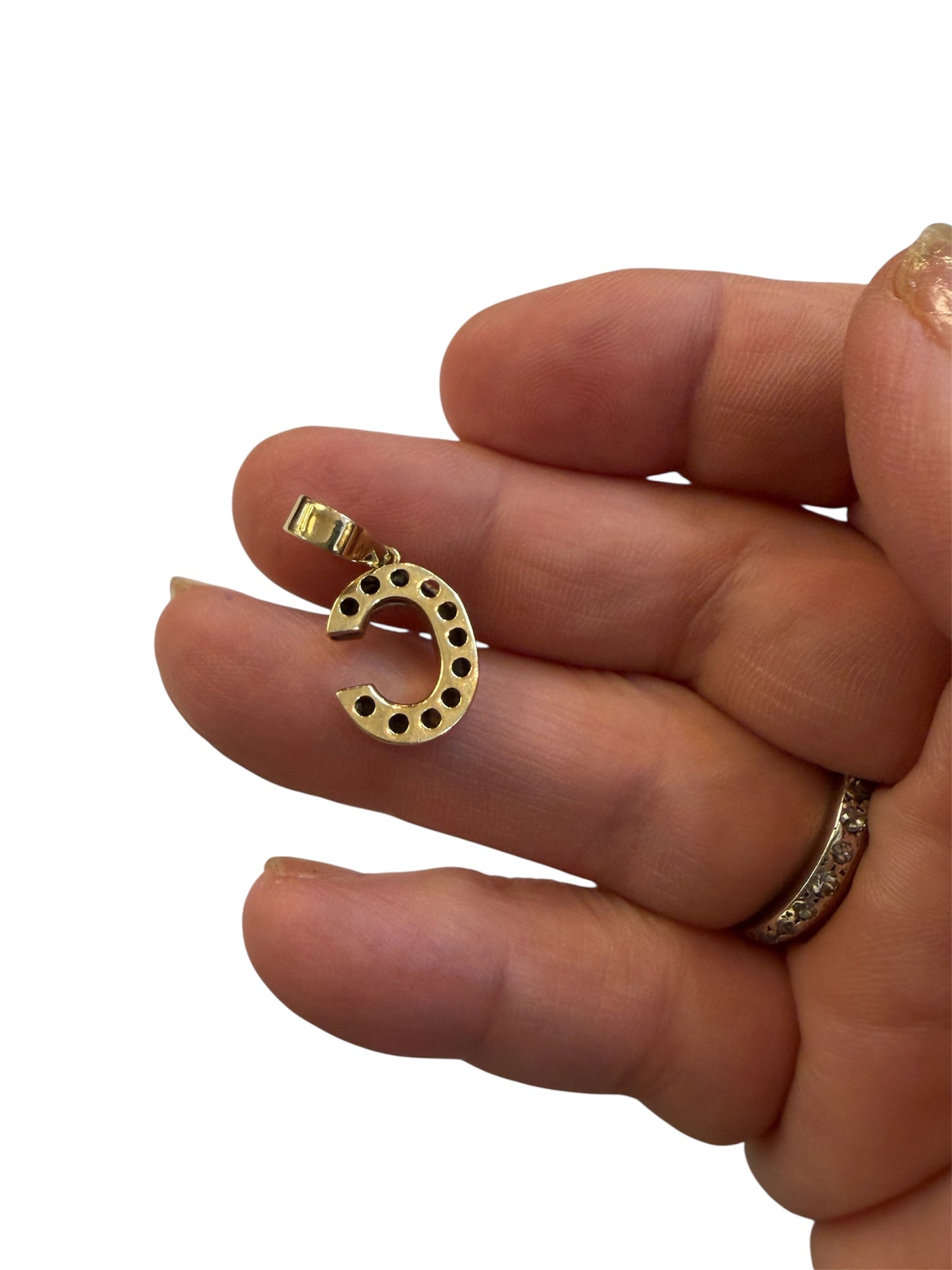 9ct vintage initial C charm with a small diamond 1.9g