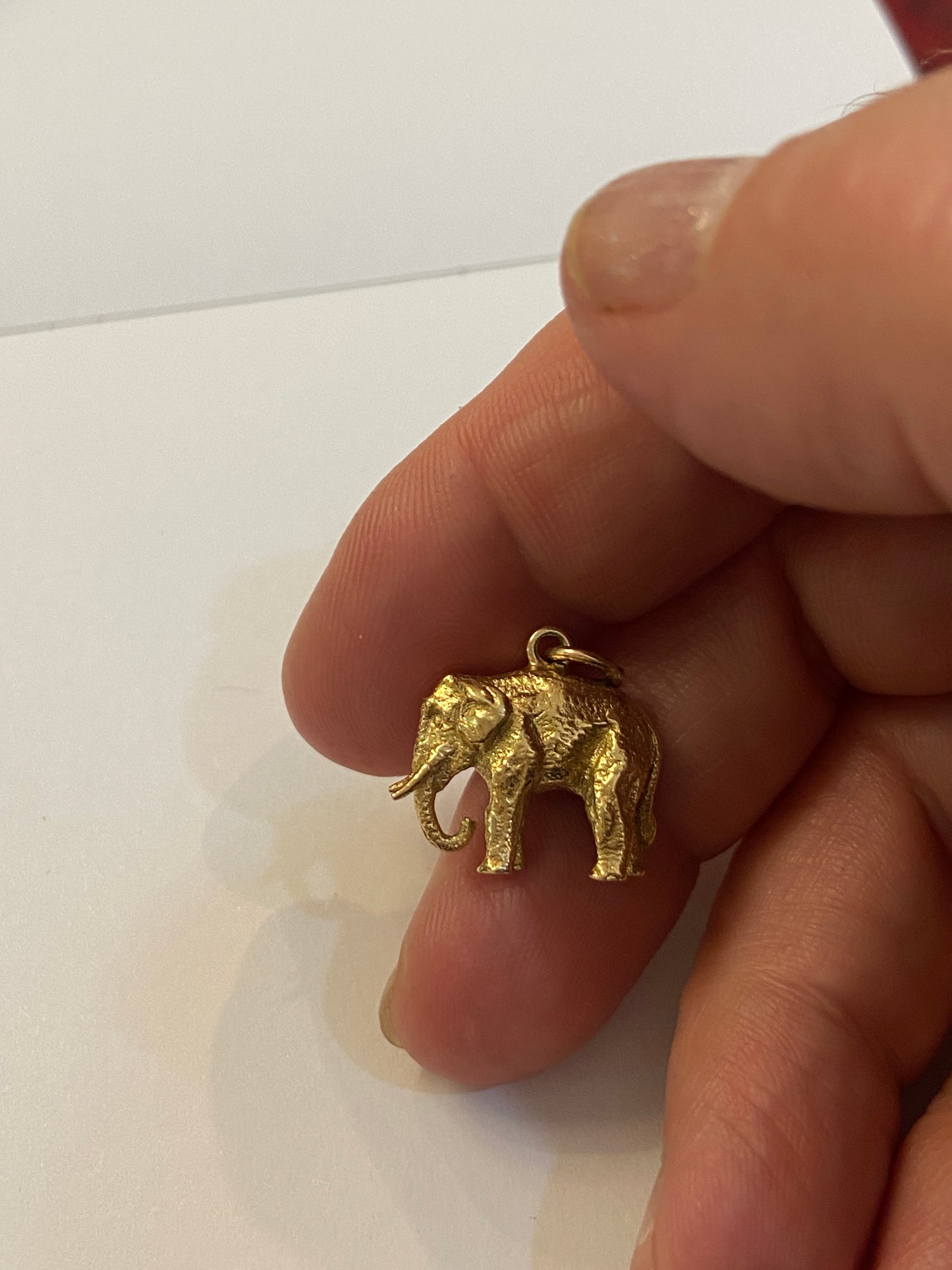 9ct vintage elephant charm, circa 1957 (7.0 grams)