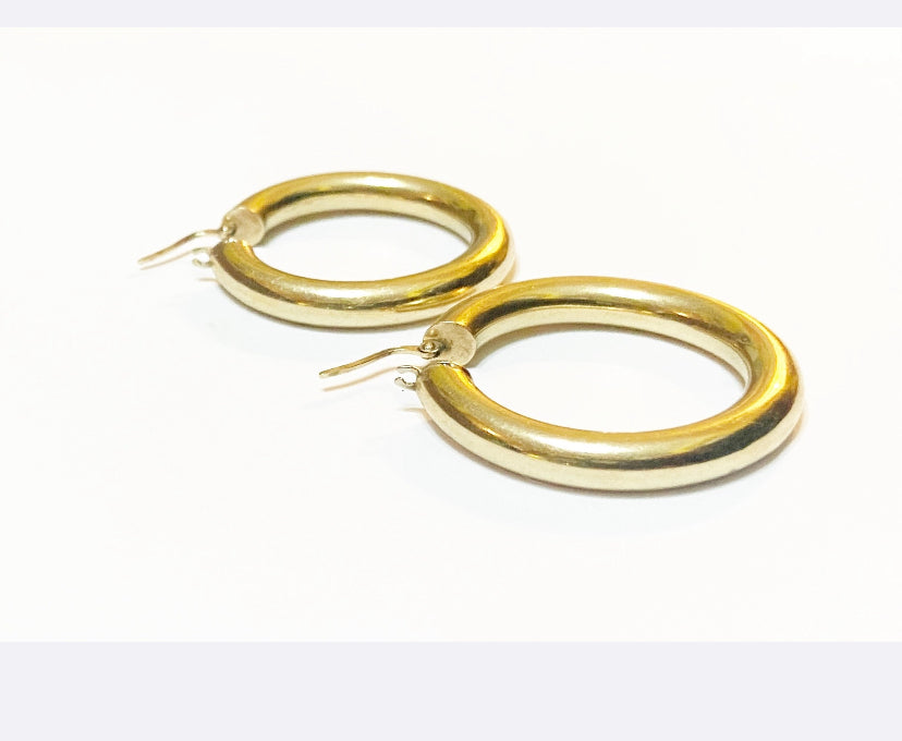 9ct 375 pre owned gold hoop earrings