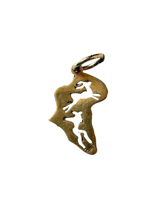 9ct vintage Africa charm / pendant 0.74