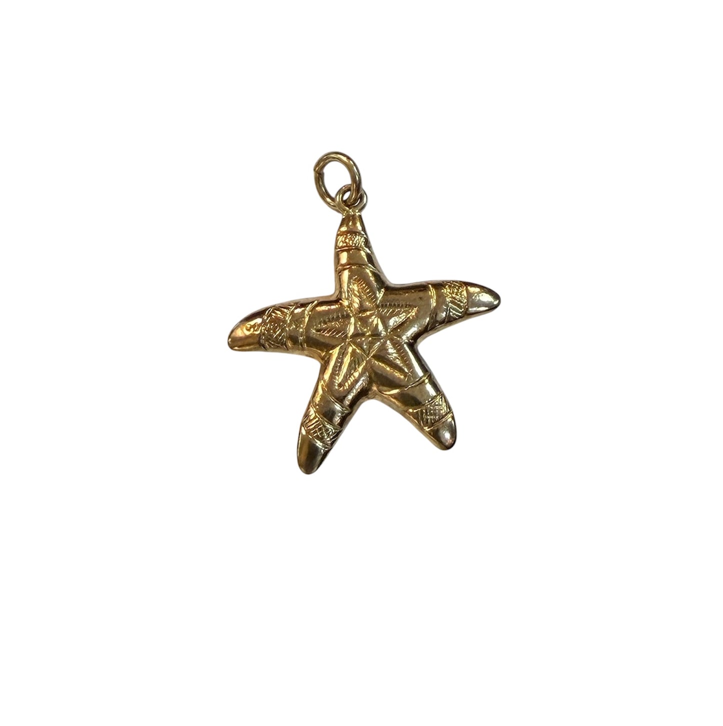 9ct vintage starfish charm / pendant circa 1966 by FM 1.09g