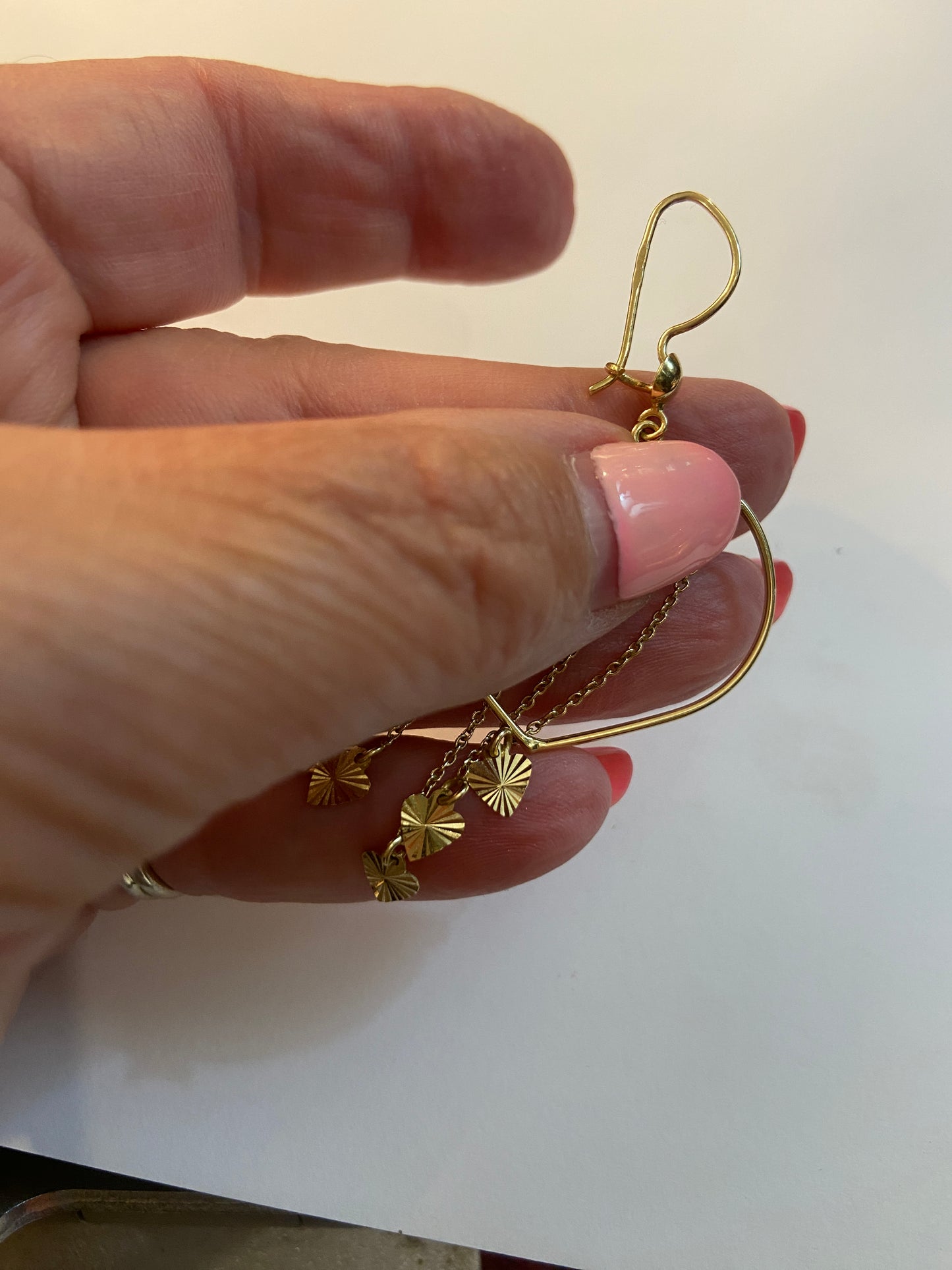 14ct unusual heart shaped drop earrings