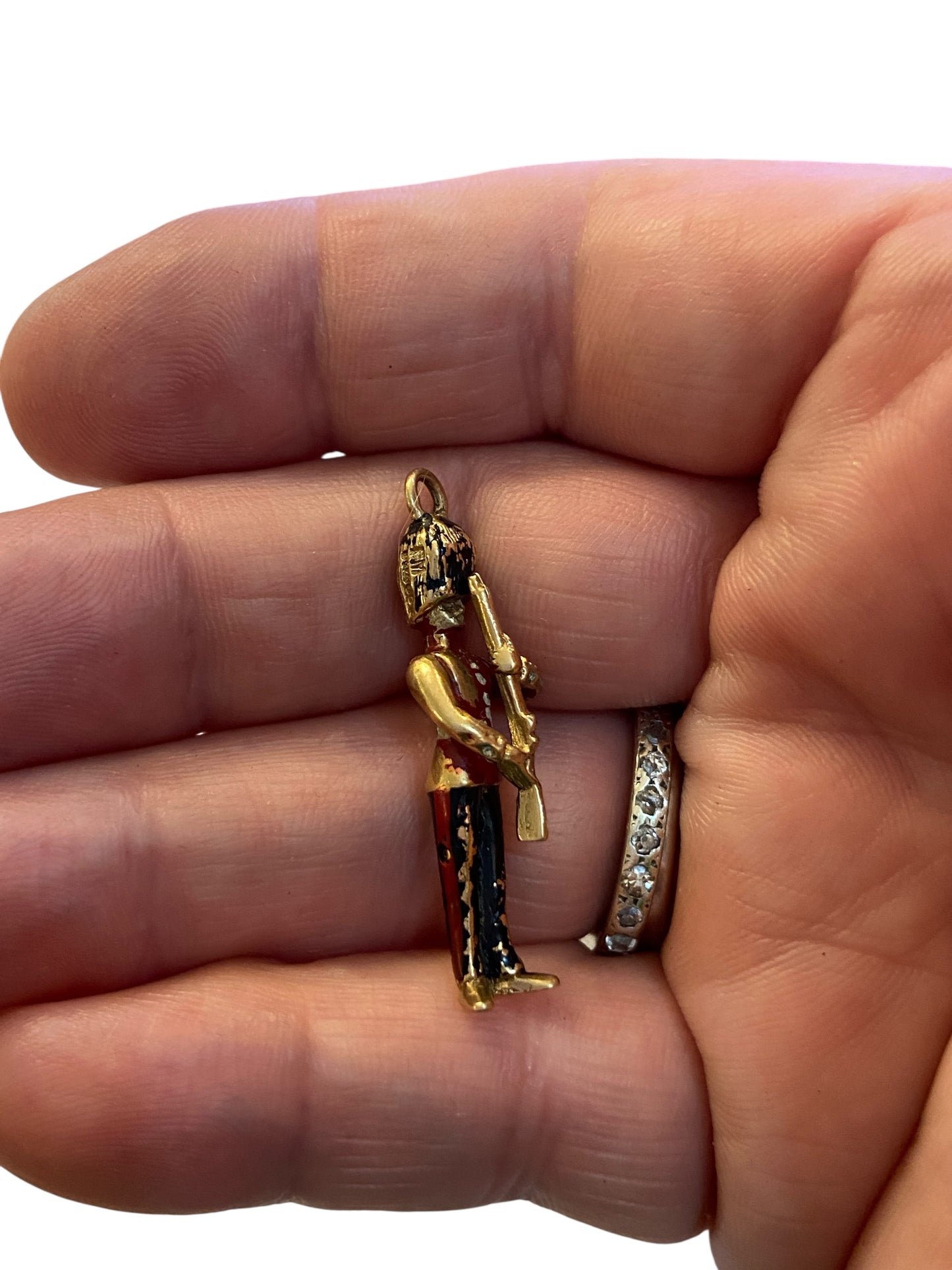 9ct vintage queens soldier charm. enamelled. circa 1972 maker Fm