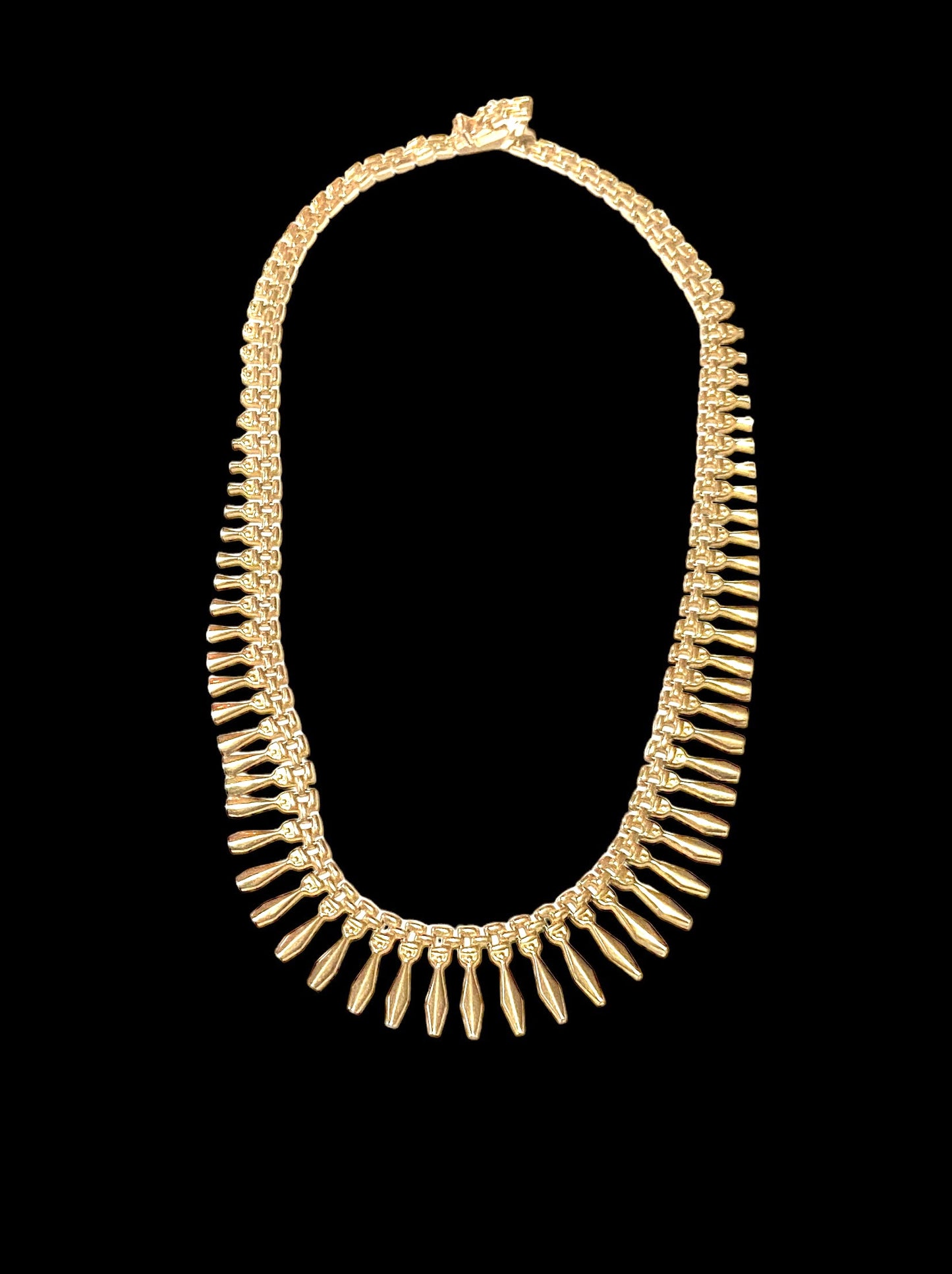 9ct vintage Cleopatra style necklace 19g 16 inches