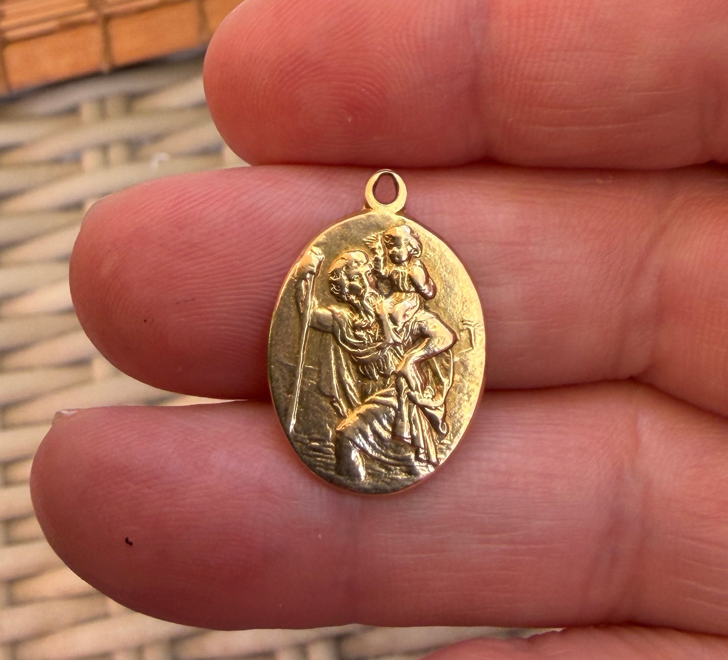 9ct vintage st christopher, pendant charm circa 1962 3.12g