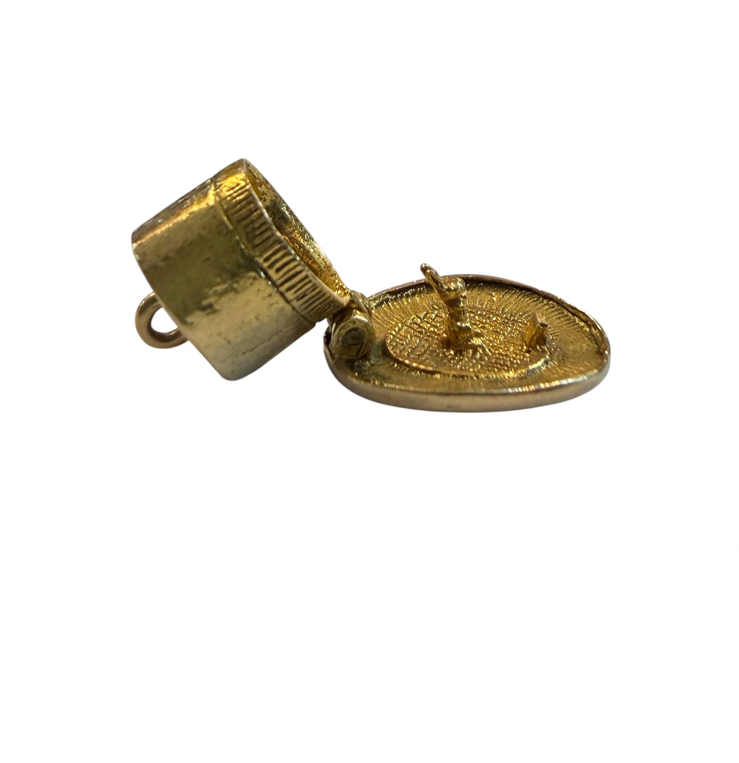 9ct vintage rabbit in a hat charm, circa 1962 4.3g