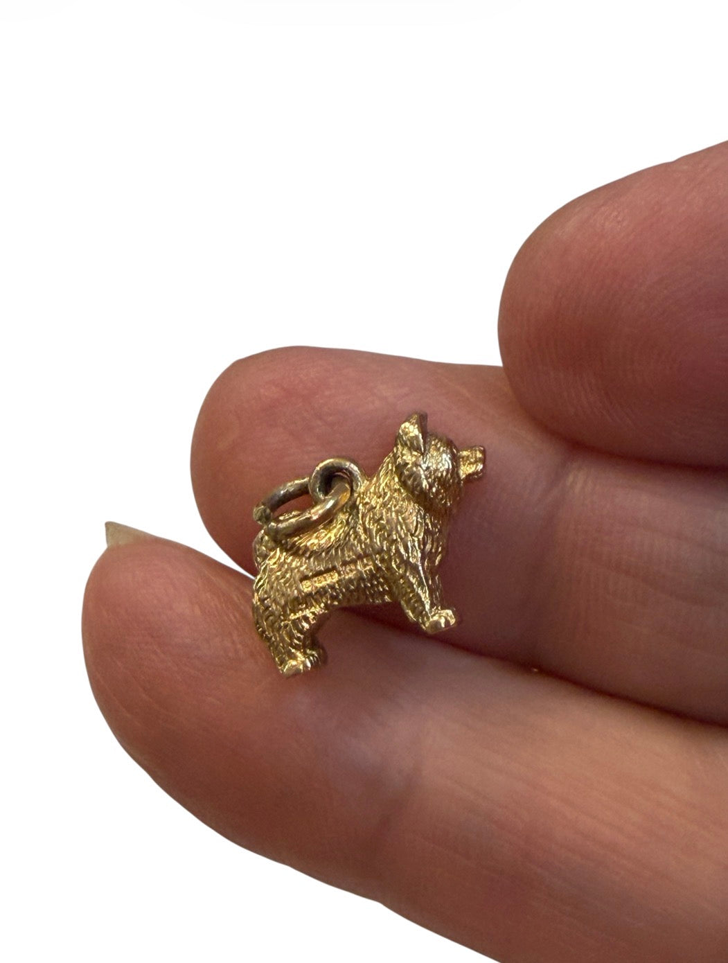 9ct vintage chow chow dog charm circa 1959 3.0g