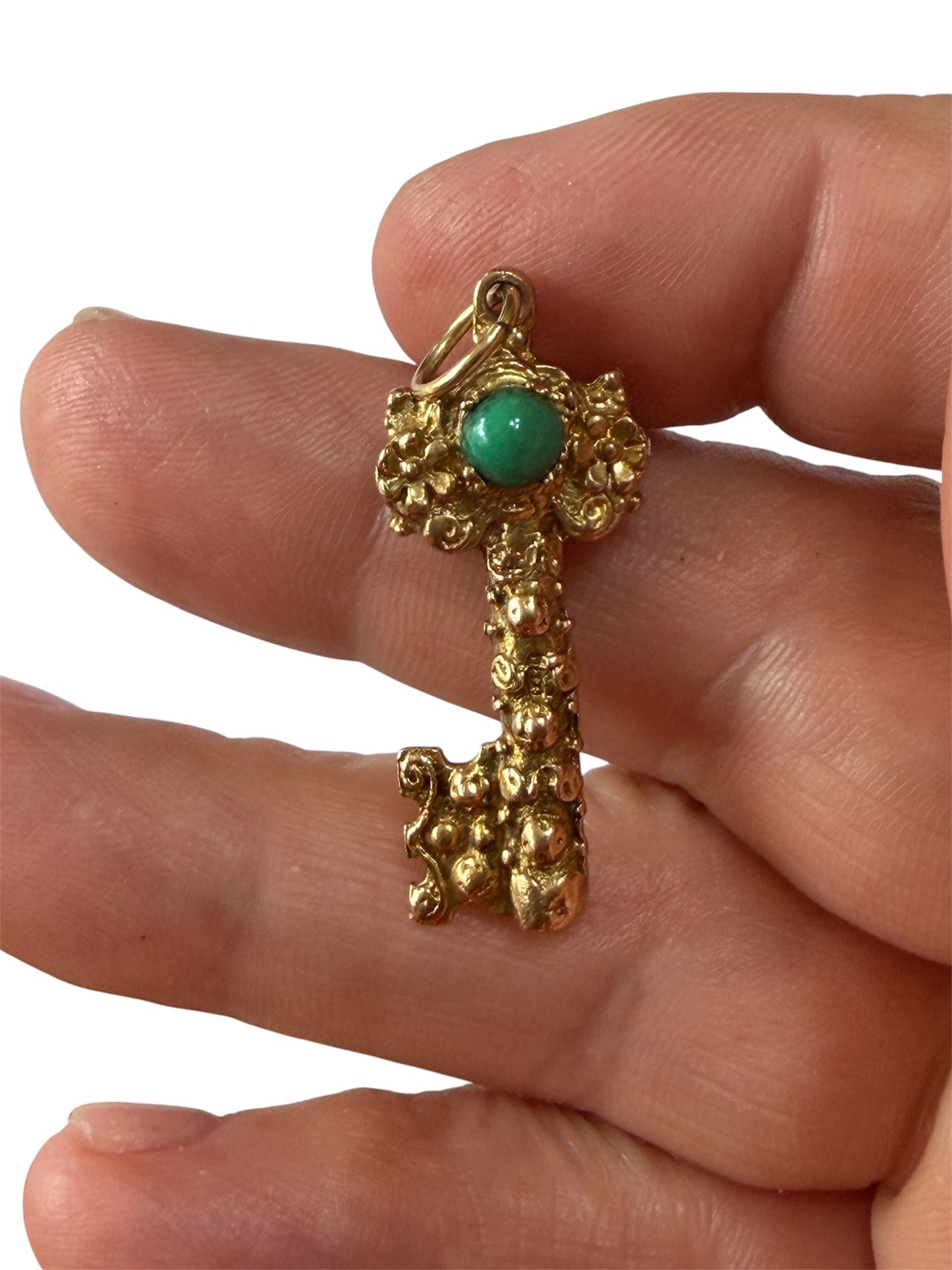 9ct vintage key charm / pendant with turquoise stone. circa 1961 5.66