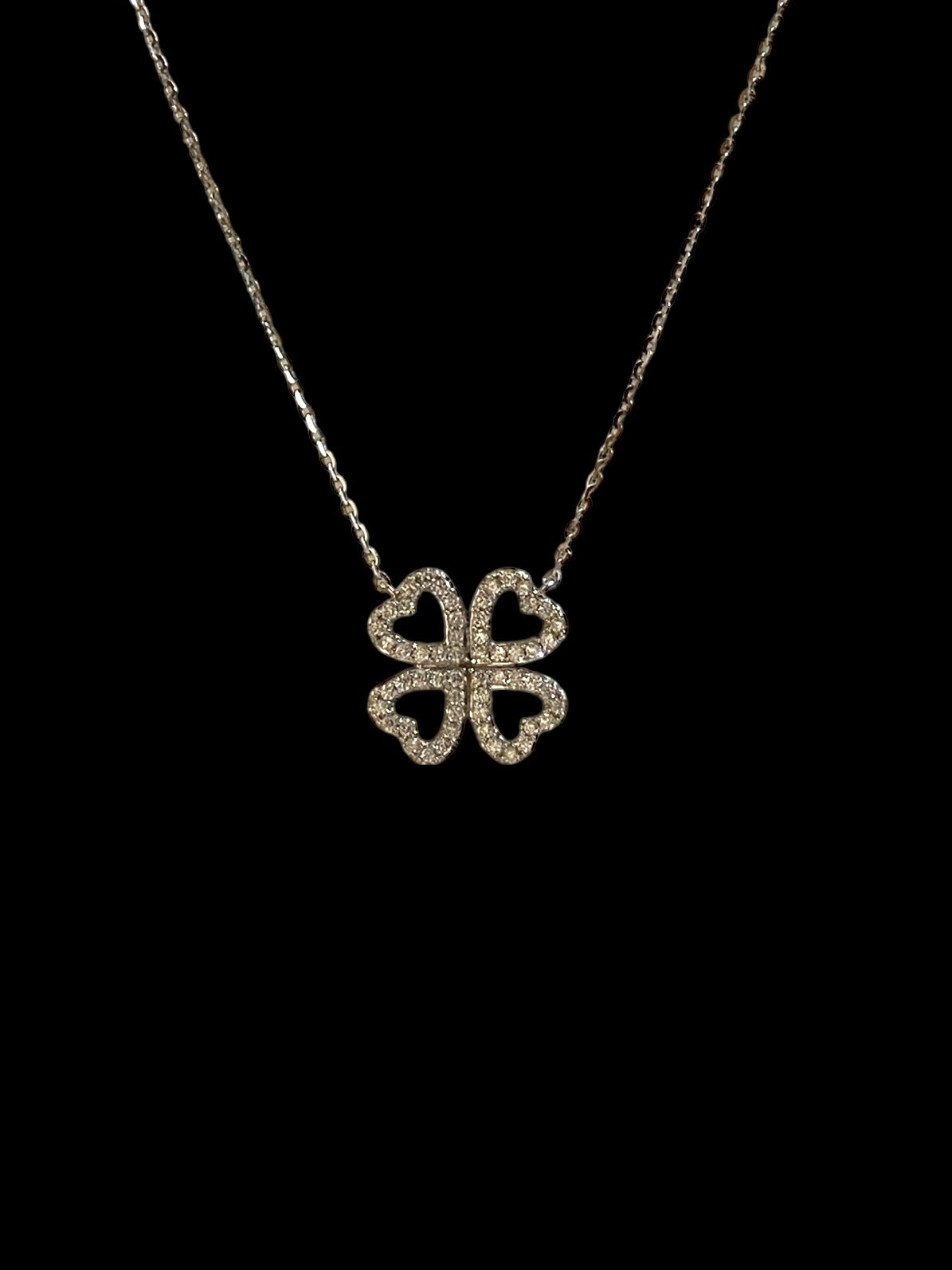 9ct pre owned diamond four leaf clover necklace 18,17 & 16 inch