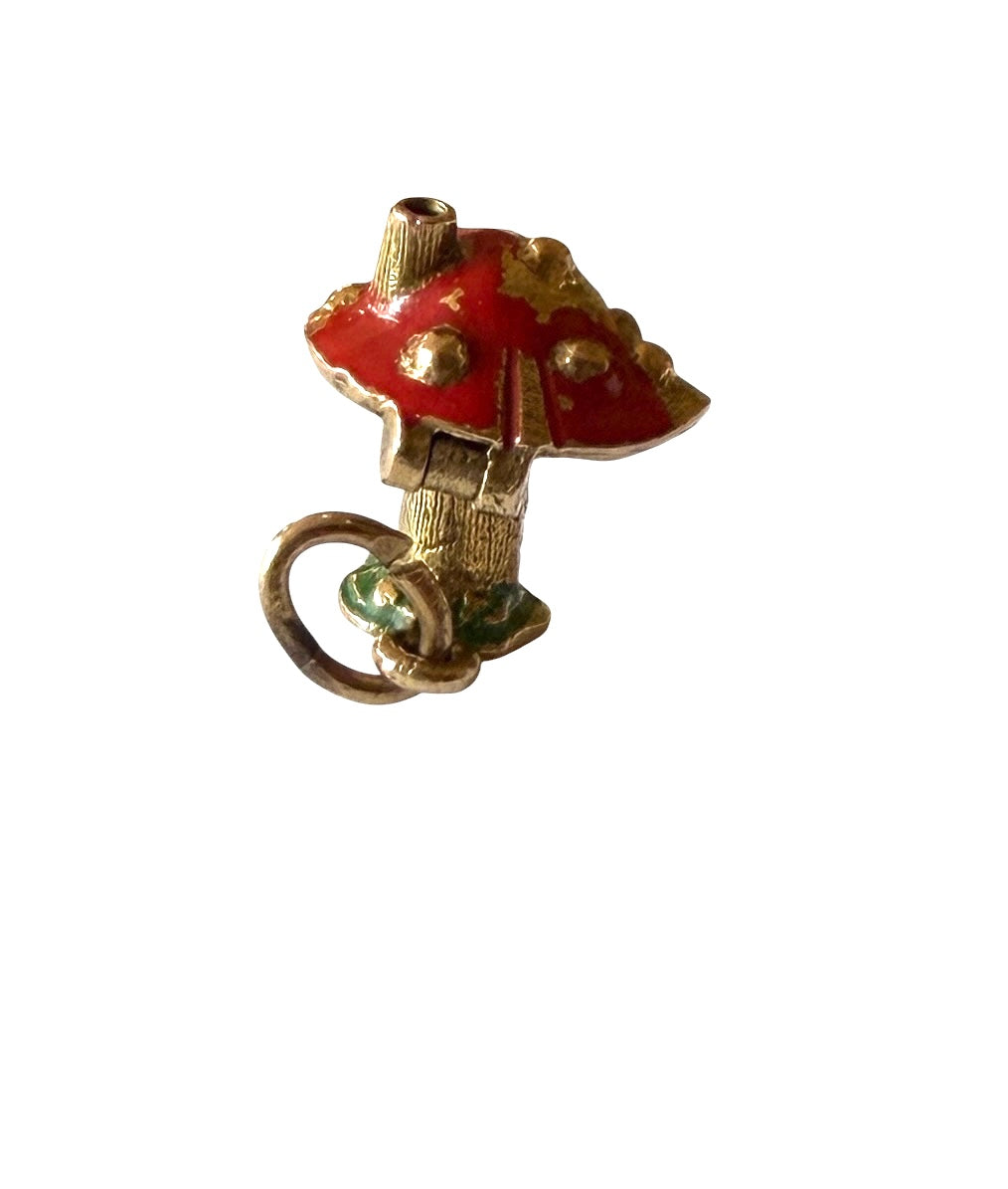9ct vintage toad stool charm with gnome, 1963 by Georg Jensen 3.44g