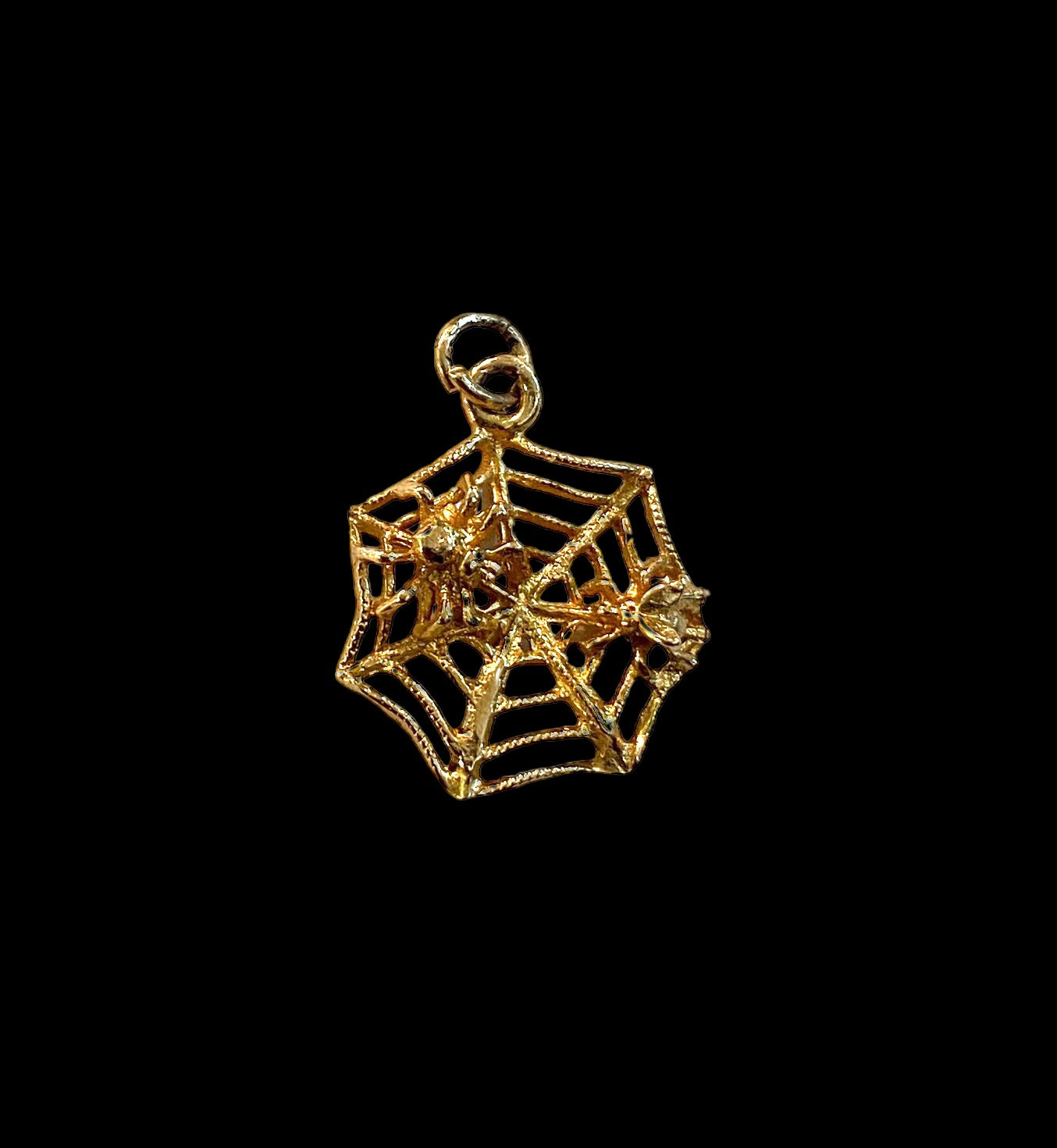 9ct vintage gold spiders web charm circa 1971