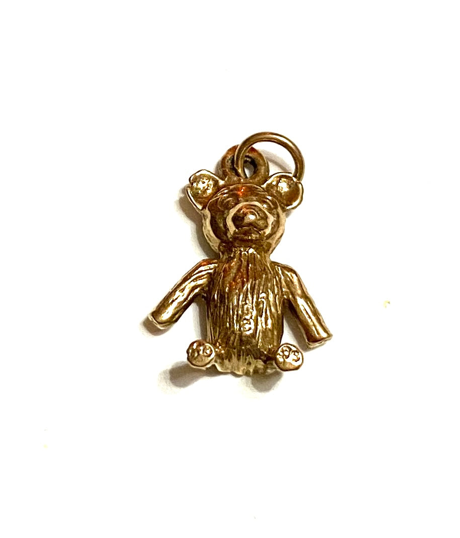 9ct vintage small sitting teddy bear charm