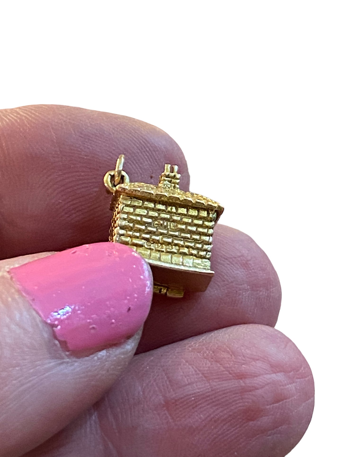 9ct vintage Wendy house/ cottage charm circa 1956 opening