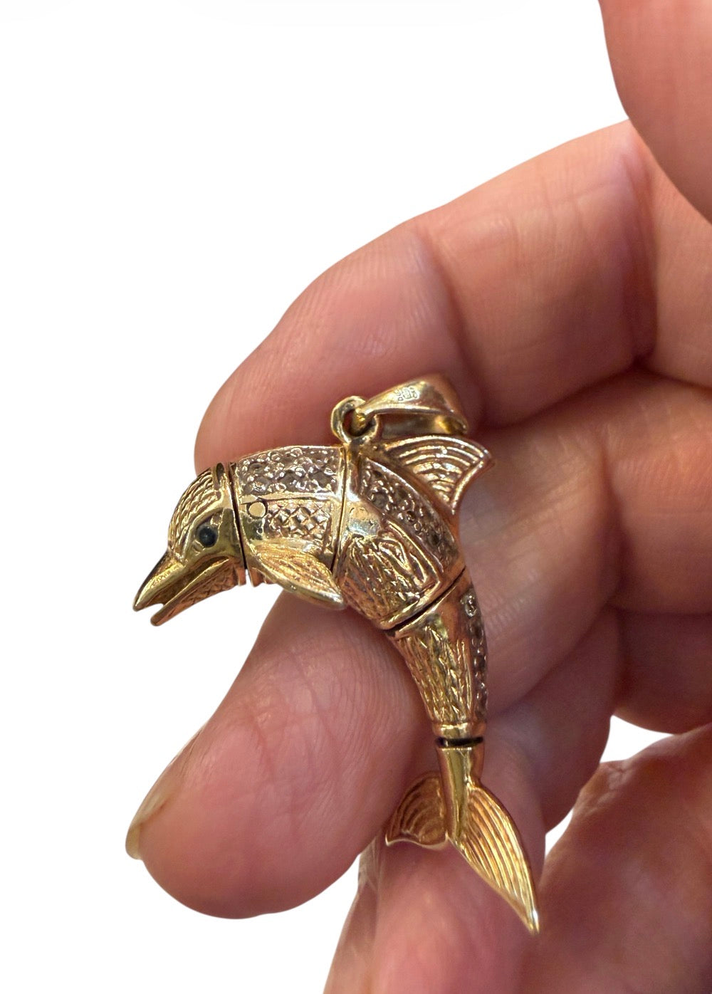 9ct vintage dolphin charm - pendant large 8.5g