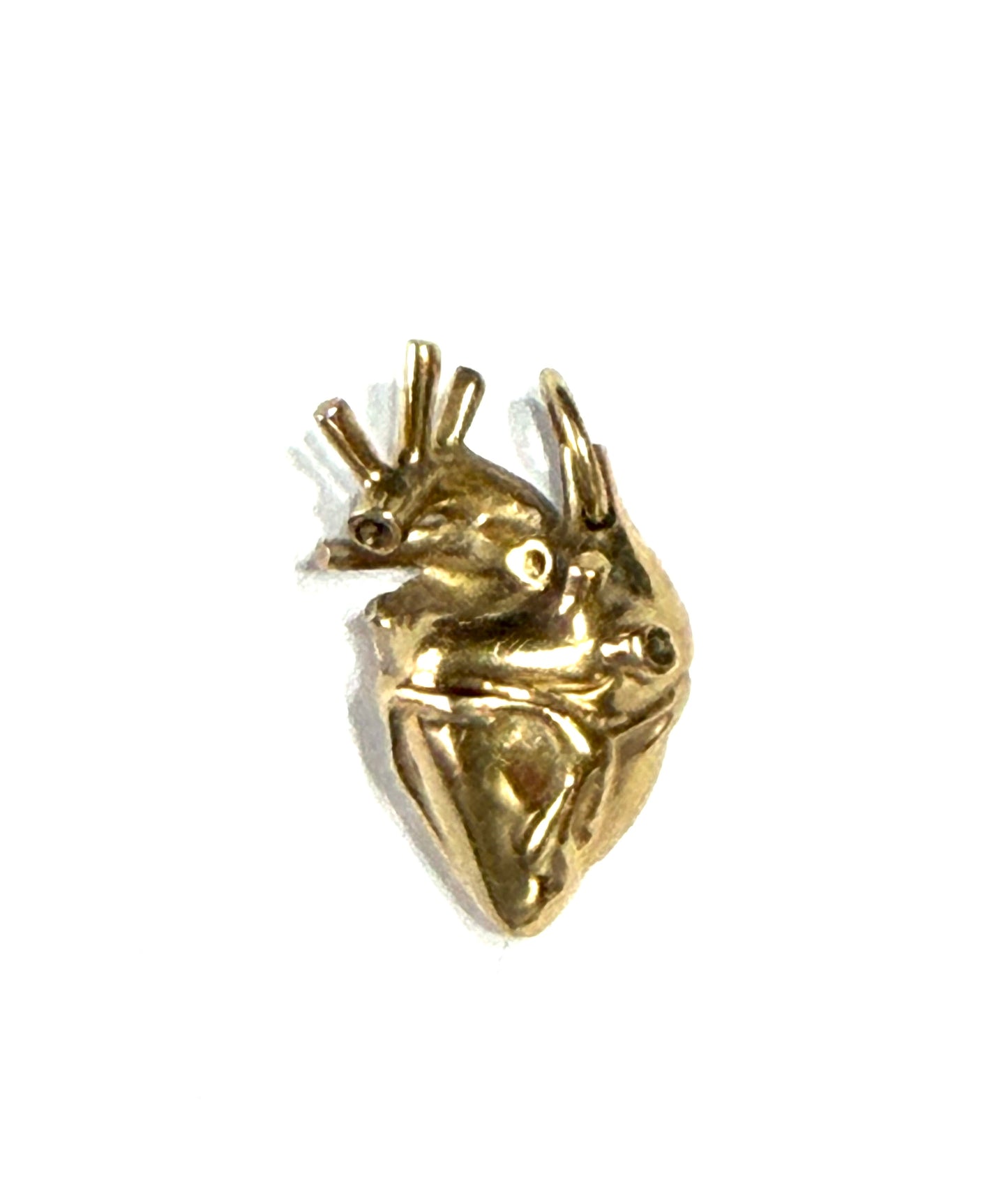 9ct preowned realistic heart charm / pendant 3.93g