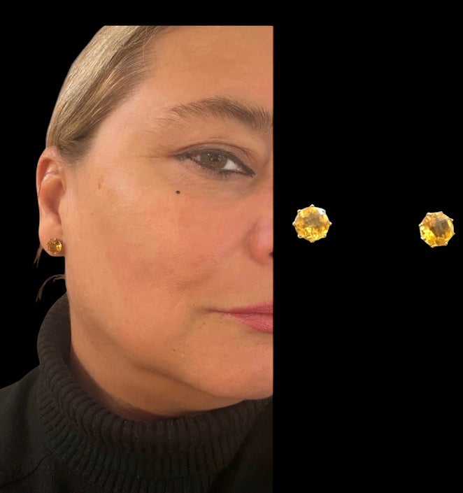 9ct vintage citrine stud earring, 2.0ct each (4.0ct in total )